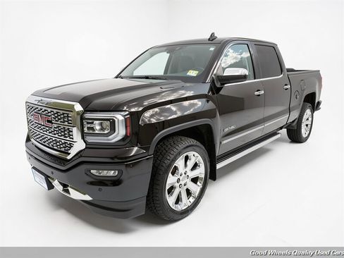 Used 2018 GMC Sierra 1500 Denali w/ Denali Ultimate Package AWD/4WD image 1