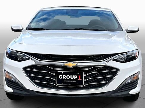 Used 2024 Chevrolet Malibu LT image 3