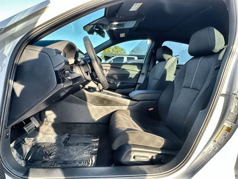 Used 2024 Honda Accord Sport image 2