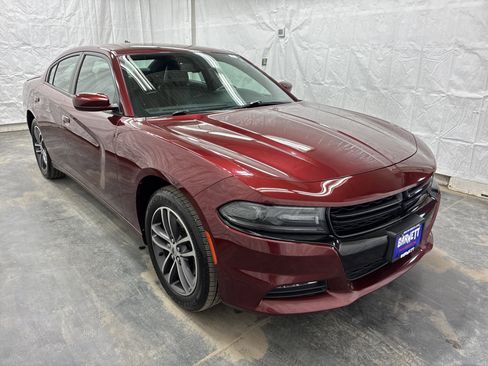 Used 2019 Dodge Charger SXT w/ Plus Group AWD/4WD image 3