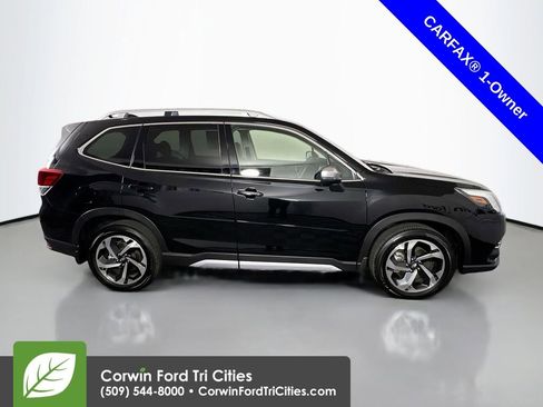 Used 2024 Subaru Forester Touring w/ Convenience Package image 18