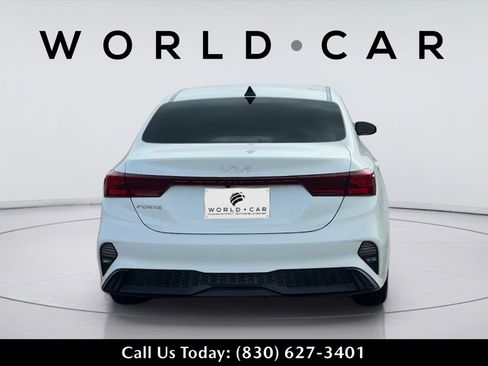 Used 2023 Kia Forte LXS FWD image 6