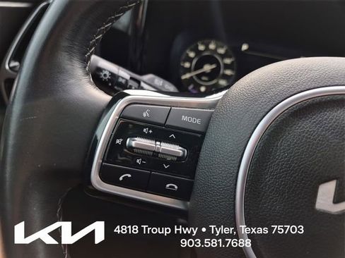 Certified 2023 Kia Sorento SX FWD image 36