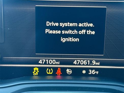 Used 2020 Audi Q5 2.0T Premium Plus w/ Premium Plus Package image 4