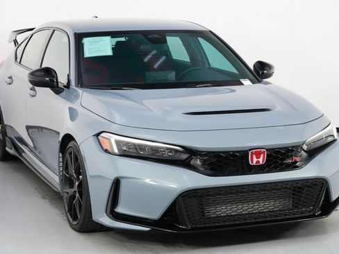 Used 2025 Honda Civic Type R image 57