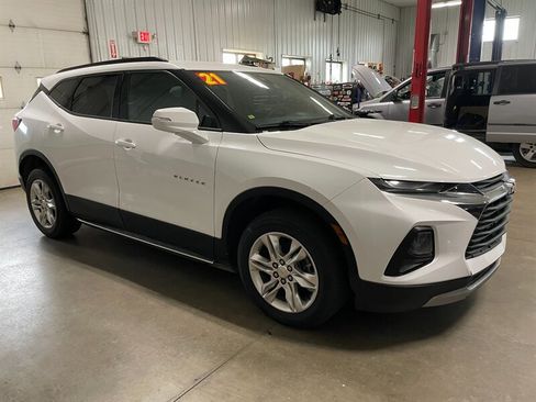 Used 2021 Chevrolet Blazer LT FWD image 6
