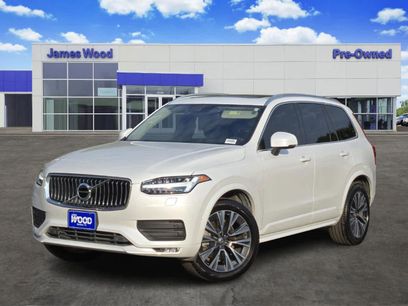Used 2021 Volvo XC90 T5 Momentum w/ Climate Package