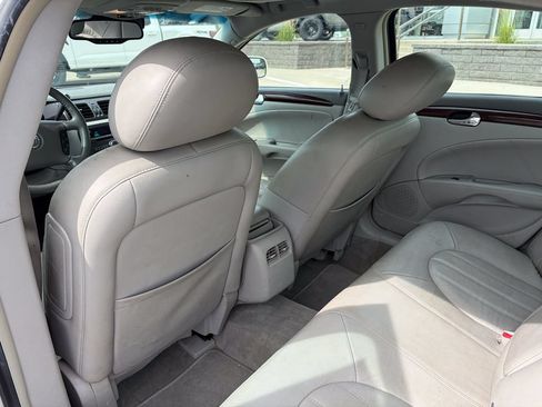 Used 2011 Buick Lucerne CXL FWD image 13