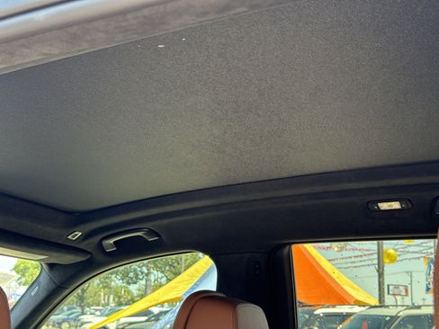 Used 2022 BMW X7 M50i w/ Dynamic Handling Package image 14