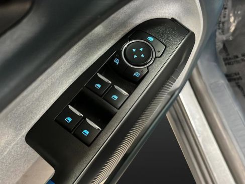 Used 2025 Ford Maverick XLT w/ Equipment Group 301A image 21