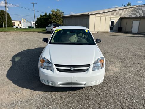 Used 2007 Chevrolet Cobalt LS w/ Enhanced Safety Package image 8