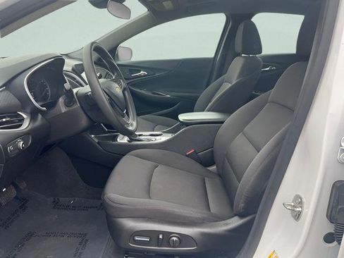 Used 2024 Chevrolet Malibu LT FWD image 10