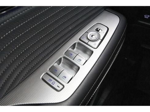 Used 2024 Hyundai Palisade Calligraphy image 22