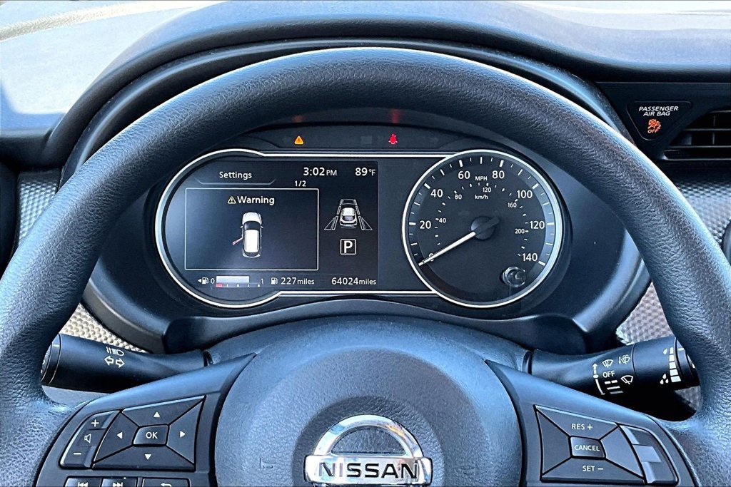 Used 2020 Nissan Kicks SV FWD image 14