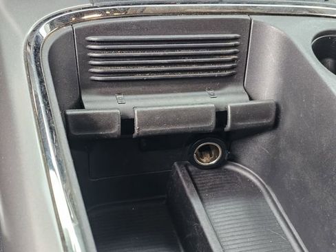 Used 2018 RAM 2500 Big Horn w/ Sport Appearance Group image 23