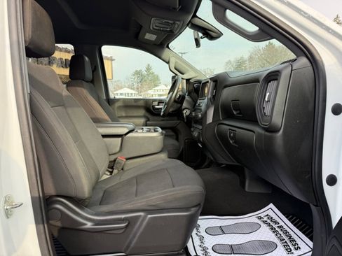 Used 2021 Chevrolet Silverado 2500 Custom image 11