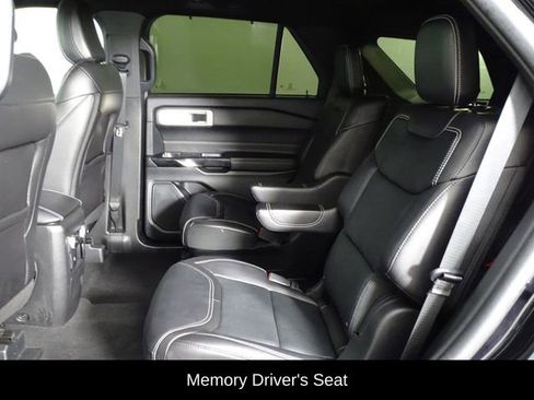 Used 2023 Ford Explorer ST w/ Equipment Group 401A image 13