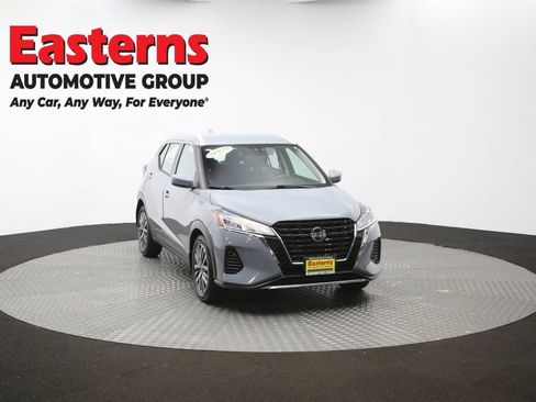 Used 2021 Nissan Kicks SV FWD image 50