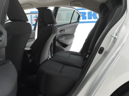 Used 2023 Toyota Corolla LE FWD image 22