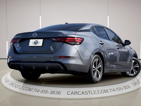 Used 2021 Nissan Sentra SV FWD image 4