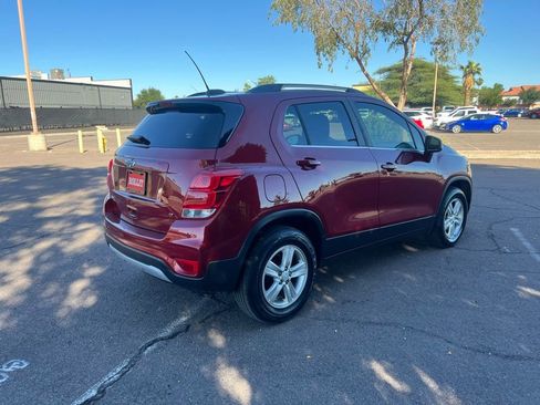 Used 2020 Chevrolet Trax LT image 9