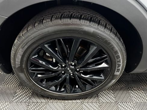 Used 2022 Kia Telluride SX w/ Towing Package image 20