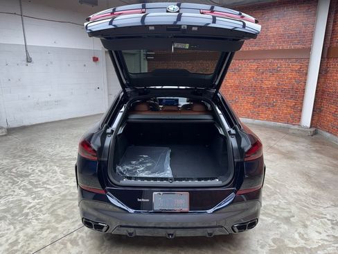 New 2026 BMW X6 M60i image 26