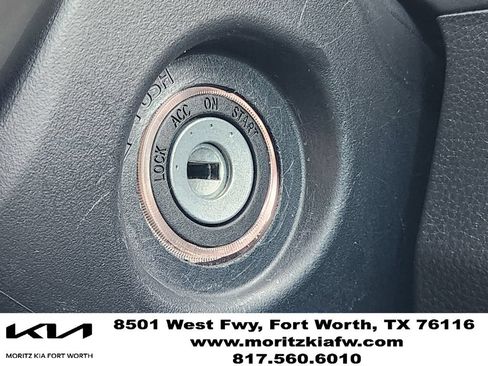 Used 2025 Toyota RAV4 LE AWD/4WD image 20