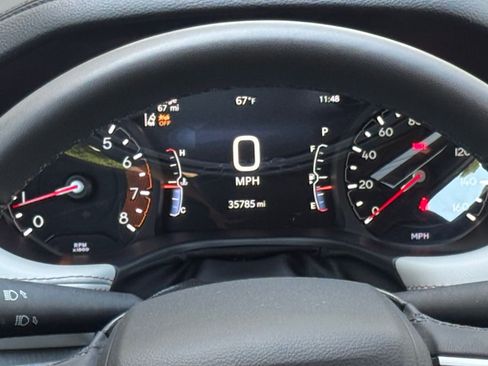 Used 2025 Jeep Compass Limited image 41