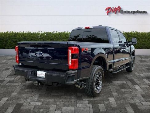 Used 2024 Ford F250 Lariat w/ Sport Appearance Package AWD/4WD image 8
