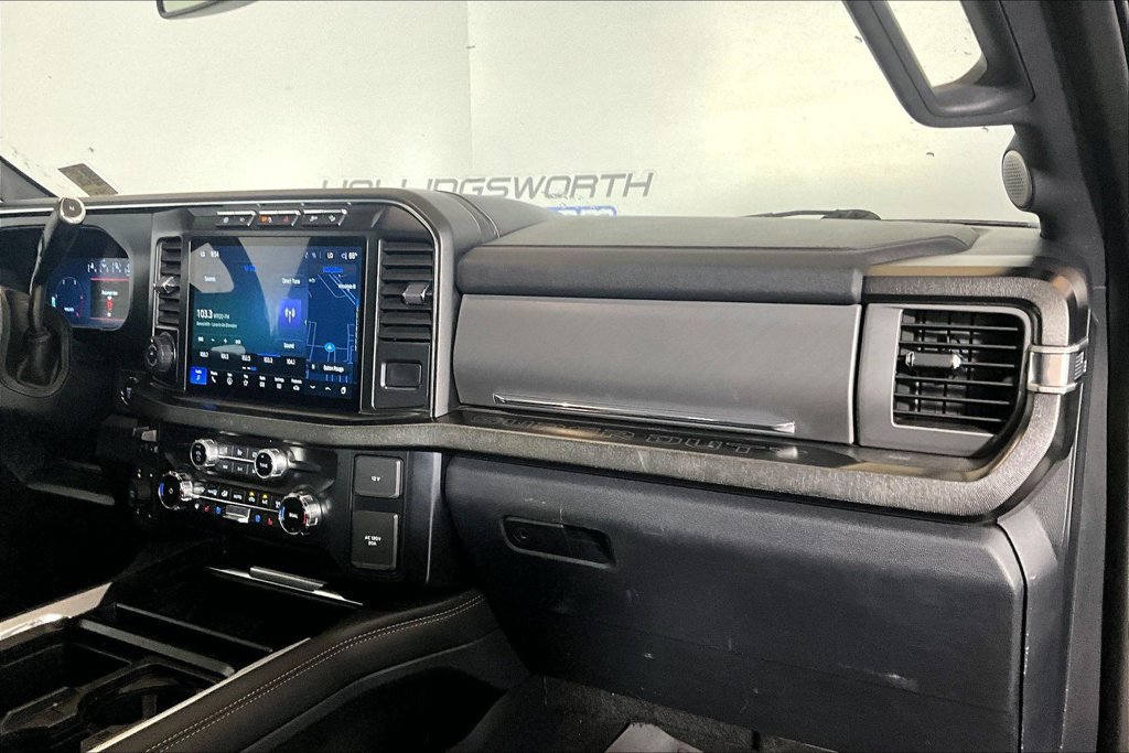 Used 2024 Ford F250 Platinum AWD/4WD image 12