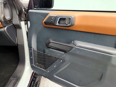 Used 2024 Ford Bronco Outer Banks w/ Sasquatch Package image 25