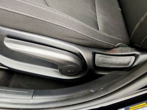 Used 2019 Kia Forte LXS FWD image 11