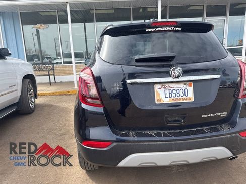 Used 2021 Buick Encore Preferred w/ Safety Package image 11