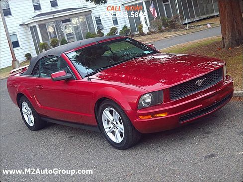 Used 2006 Ford Mustang Premium image 22