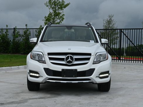 Used 2015 Mercedes-Benz GLK 350 2WD image 3