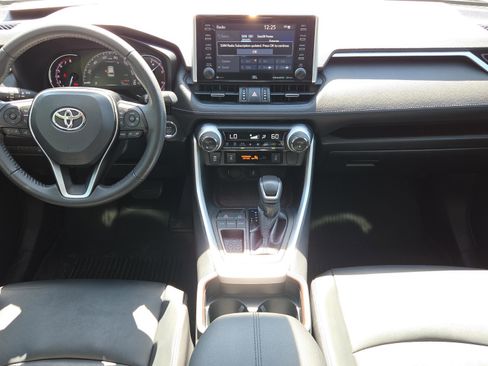 Certified 2021 Toyota RAV4 Limited image 17