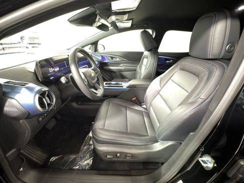 New 2026 Chevrolet Equinox EV LT image 13