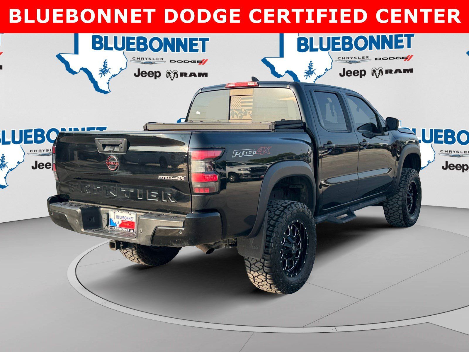 Used 2023 Nissan Frontier PRO-4X w/ Pro Convenience Package AWD/4WD image 5
