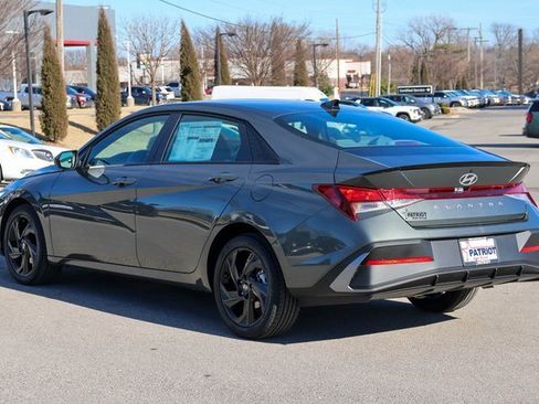 New 2026 Hyundai Elantra Sport image 5