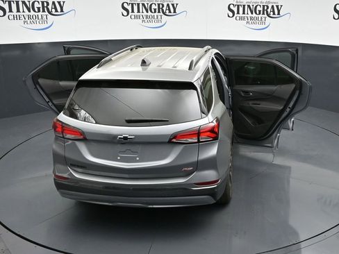 Used 2023 Chevrolet Equinox RS w/ RS Leather Package image 26