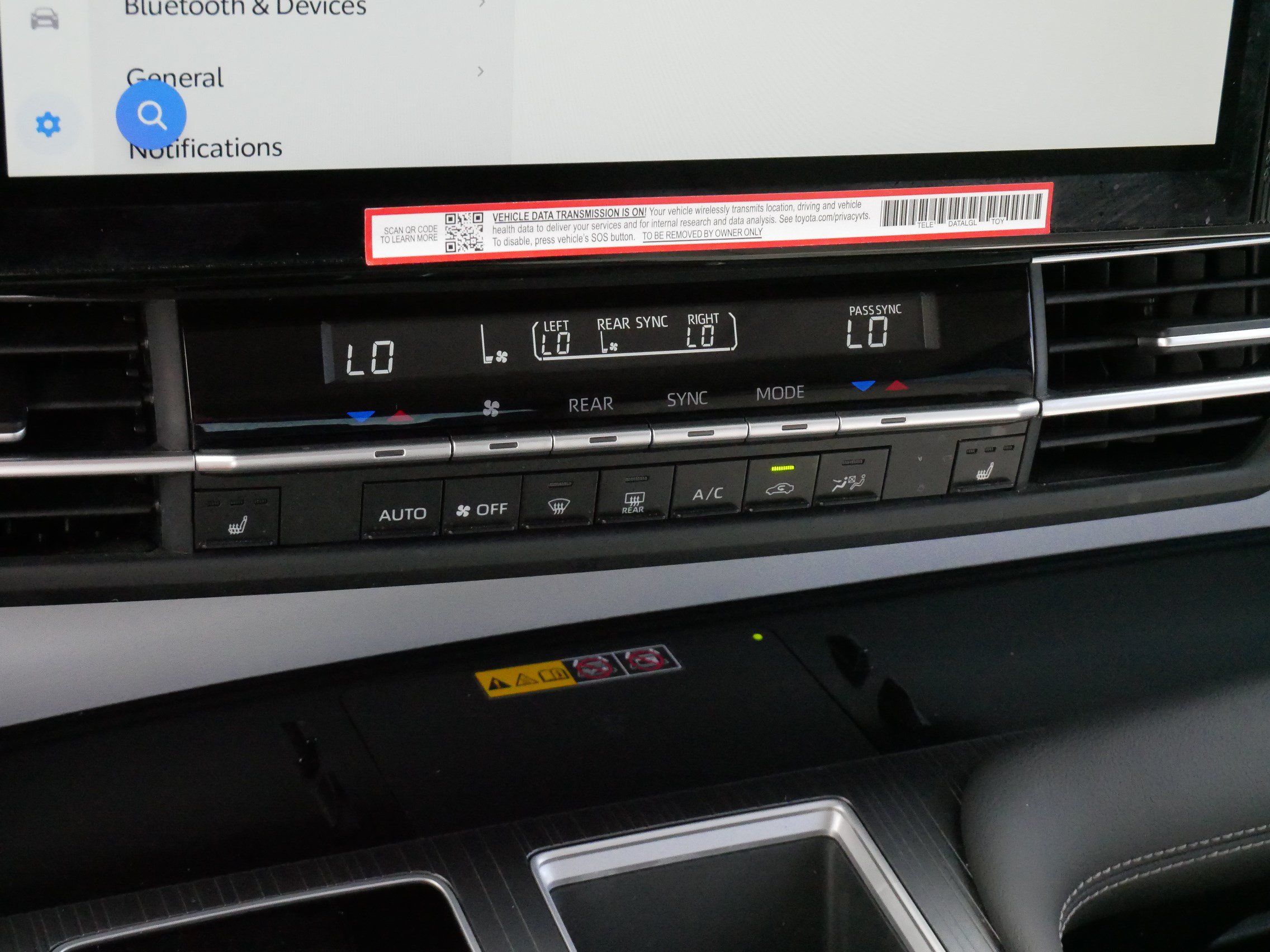 Certified 2025 Toyota Sienna XLE w/ XLE Plus Package AWD/4WD image 23