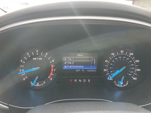Used 2013 Ford Fusion SE FWD image 16