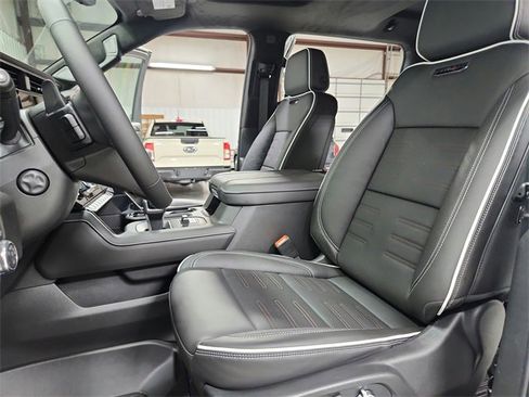New 2026 GMC Sierra 1500 AT4X image 19