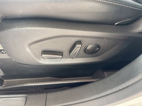 Certified 2022 Ford Edge SEL w/ Convenience Package image 25