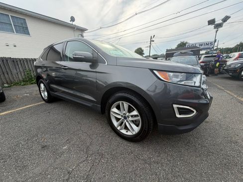 Used 2017 Ford Edge SEL w/ Equipment Group 201A AWD/4WD image 3
