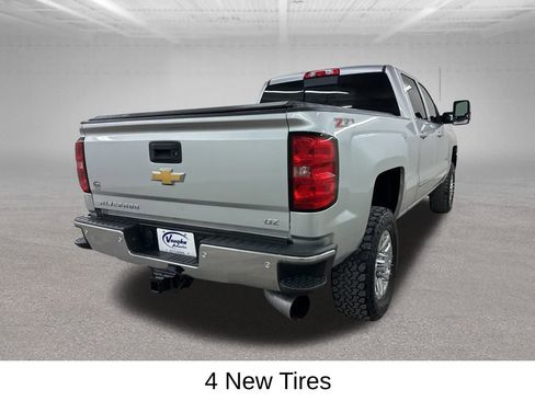 Used 2016 Chevrolet Silverado 2500 LTZ w/ Duramax Plus Package image 13