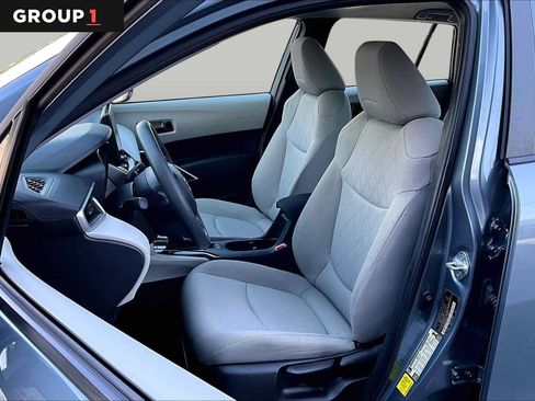 Used 2023 Toyota Corolla Cross L FWD image 9