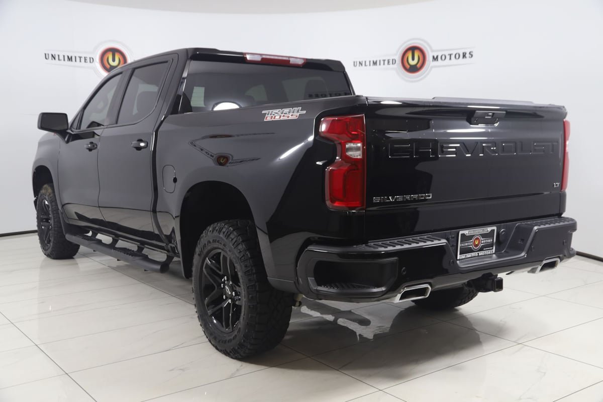 Used 2022 Chevrolet Silverado 1500 LT Trail Boss w/ Safety Package AWD/4WD image 4