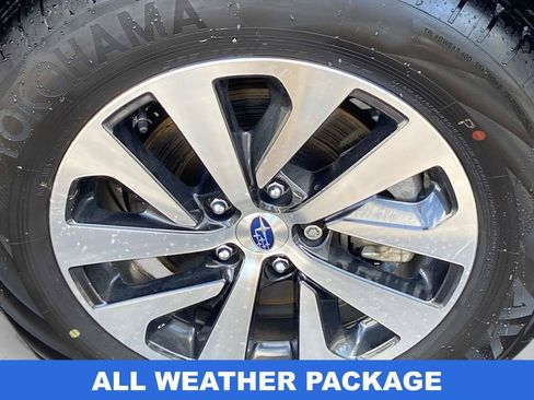 Used 2025 Subaru Outback Premium image 27